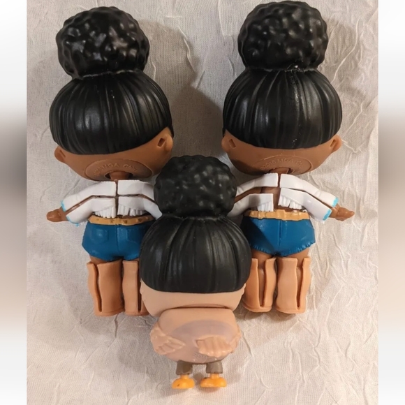 LOL Surprise Lot of 3 Foxy Dolls Pet Flyer Color Change Black Bun Twins Bird OMG - Picture 5 of 11